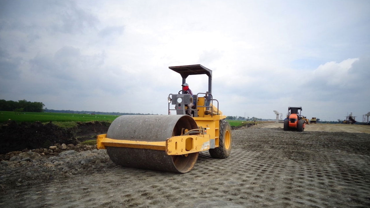 Jasa Pemadatan Tanah
